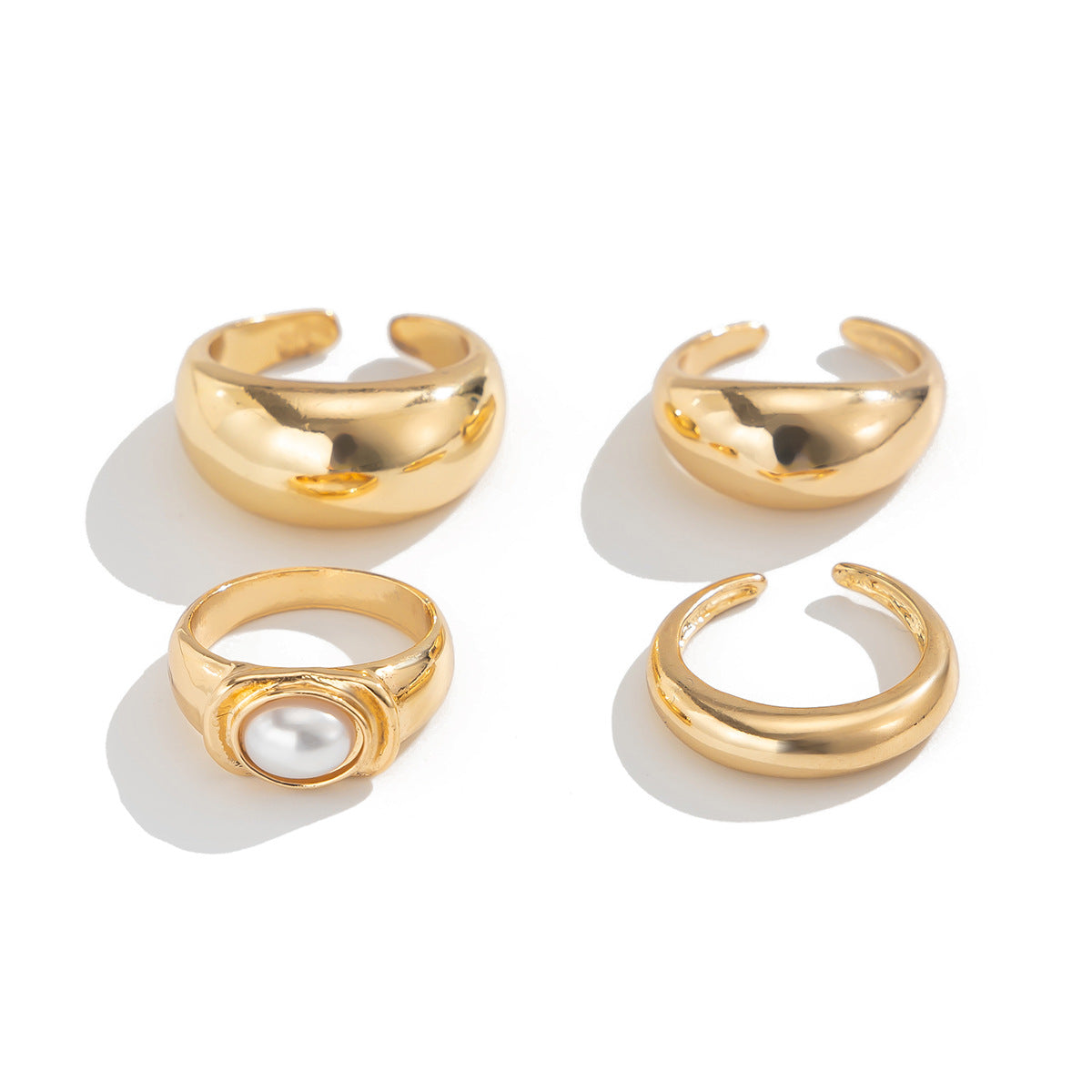 Anello aperto geometrico personalizzato con micro-incastonatura di perle simulate da donna