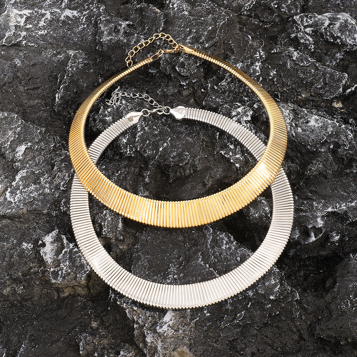 Vintage Punk Geometric Wide Band Choker Necklace for Women
