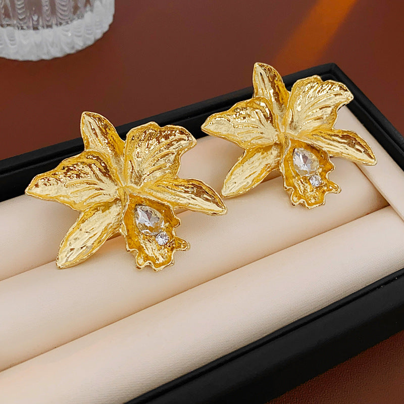 Orecchini Vintage da Donna con Motivo Floreale Geometrico, Placcatura in Oro e Intarsi in Zirconi
