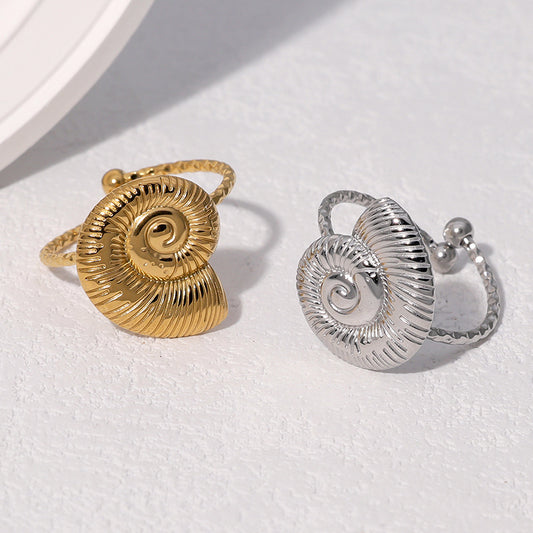 Anello da donna in acciaio al titanio placcato oro 18 carati con design geometrico minimalista a conchiglia