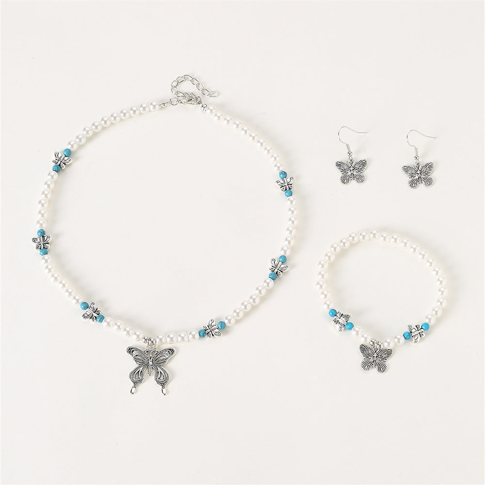 Set Collana con Ciondolo Farfalla Minimalista per Ragazze, Catena in Lega con Accenti di Perle, Gioielli per Bambini Stile Dolce