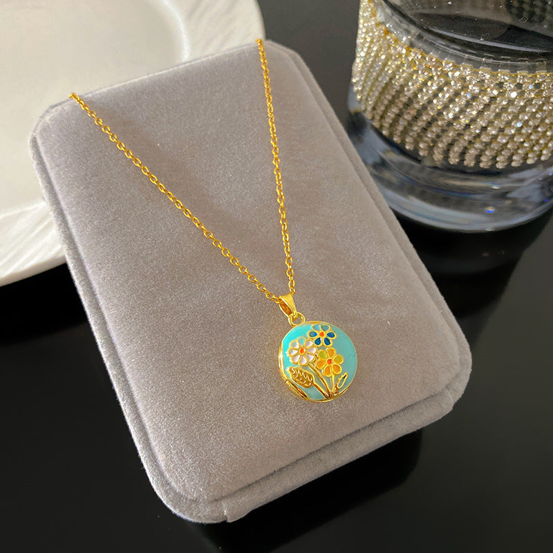 Vintage Drip Oil Floral Heart Oval Pendant Gold Plated Brass Necklace for Women