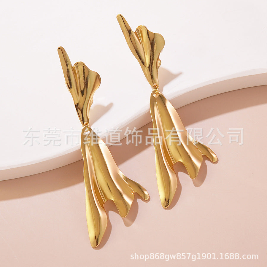 Sweet Streetwear Geometric Floral Polished Stainless Steel Earrings Gold