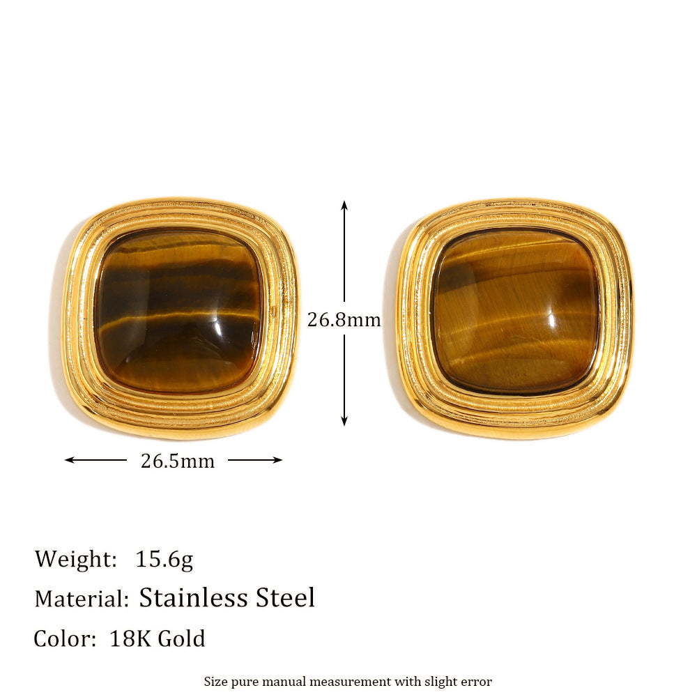 Orecchini a perno quadrati in giada nera minimalisti alla moda con base in acciaio inossidabile e placcatura in oro 18 carati, motivo floreale con trama perlata