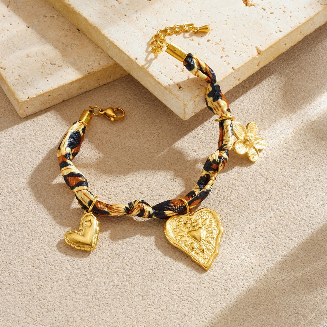 Vintage Bohemian Gold Plated Stainless Steel Rope Chain Bracelet with Leopard Print Floral Heart Pendant