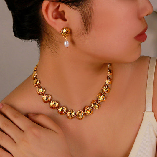 Minimalist Geometric Shell Pendant Necklace for Women in Stainless Steel with 18K Gold Plating