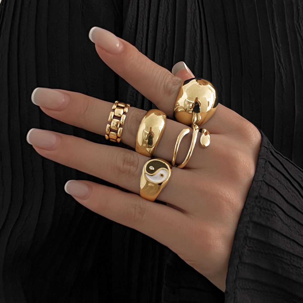 Minimalist Geometric Alloy Plated Ring Set for Women