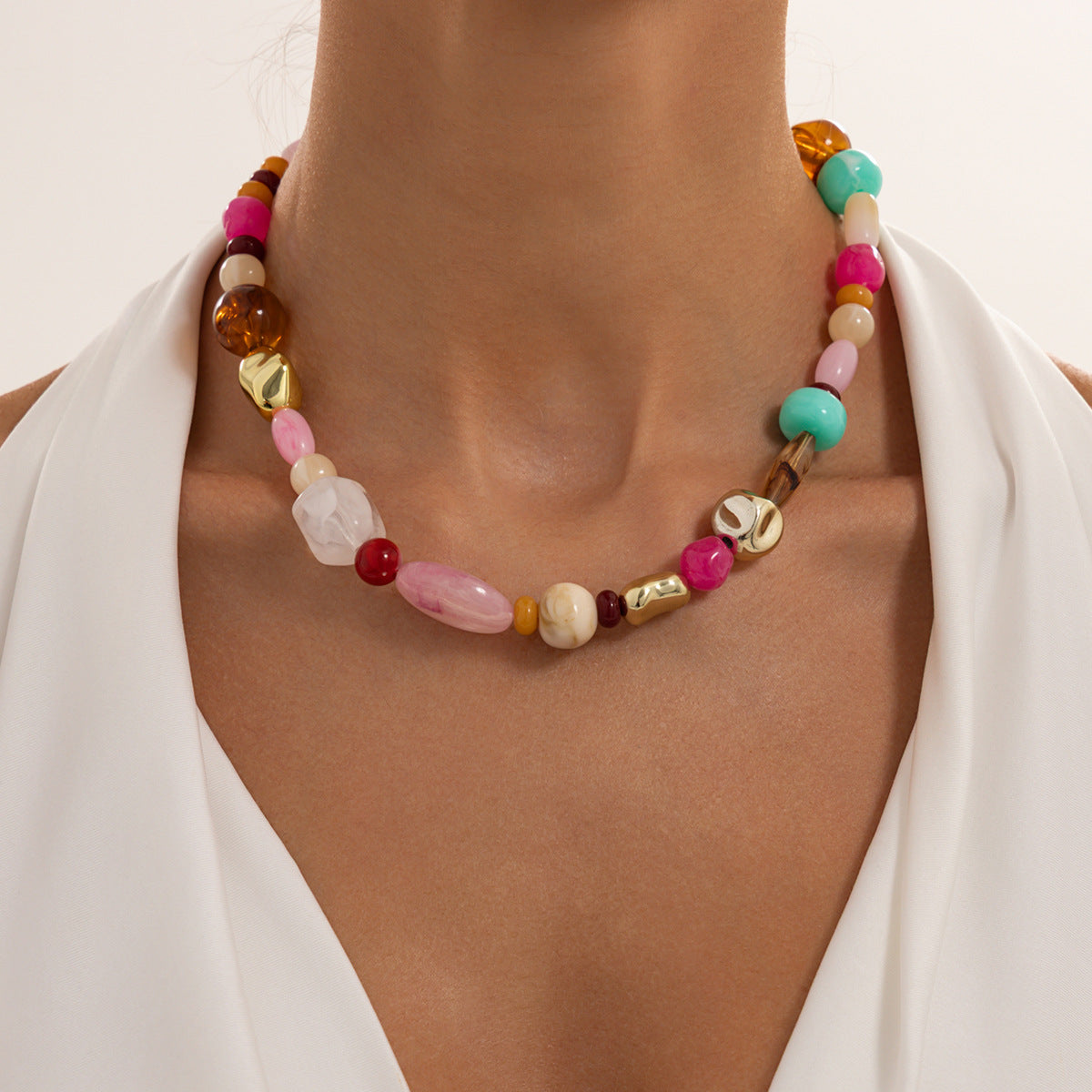 Vintage Geometric Oval Resin Beaded Necklace
