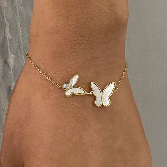 Elegante pulsera de acero inoxidable con forma de mariposa y acabado chapado para mujer, accesorio de moda con diseño geométrico