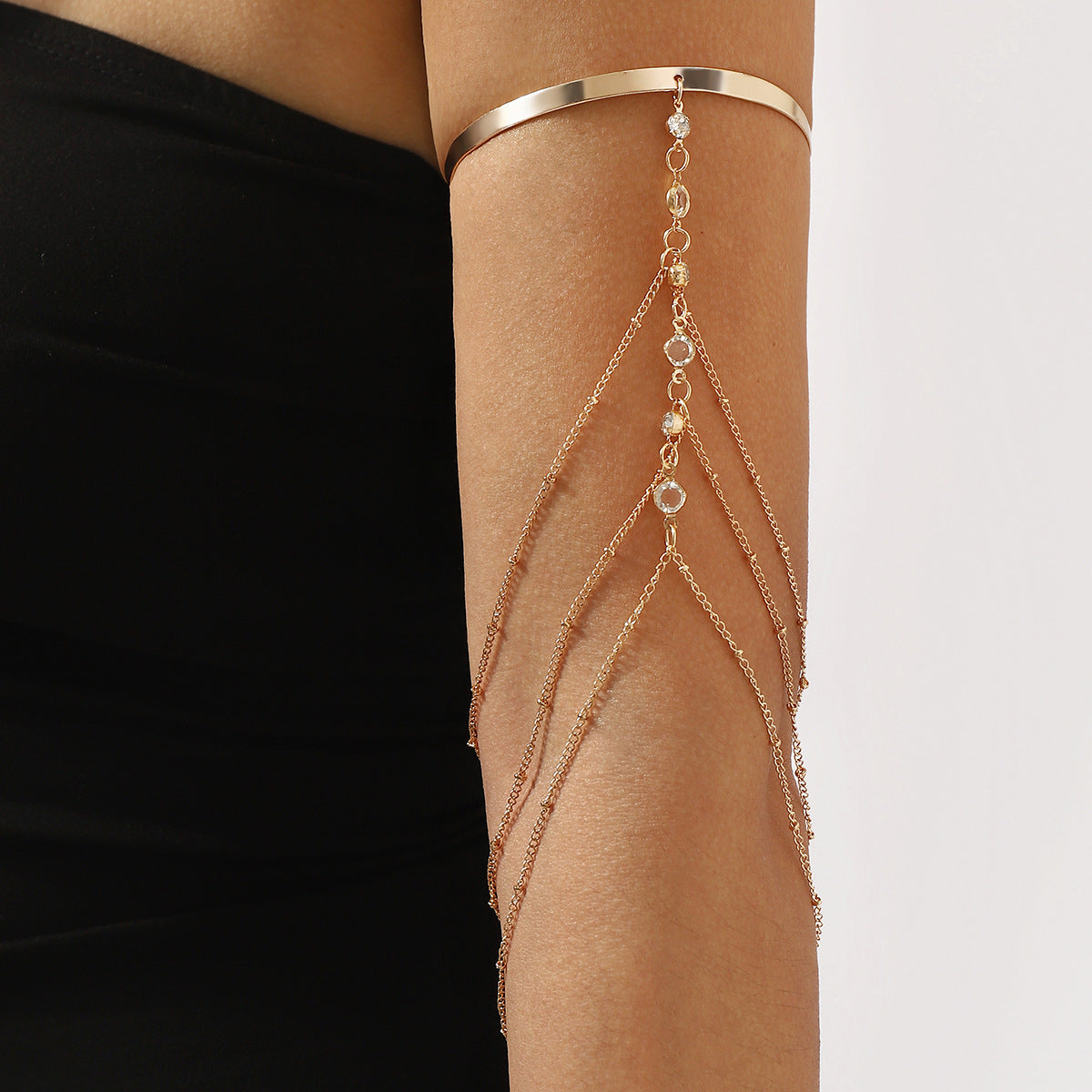 Brazalete Geométrico Minimalista con Colgante para Mujer con Diseño de Borla y Cadena, Brazalete de Hierro Electrochapado y Resina