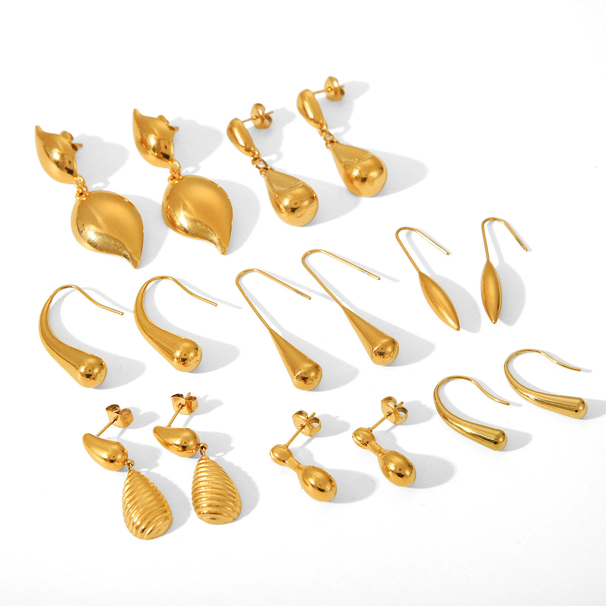 Orecchini da donna geometrici a goccia in acciaio al titanio placcato oro 18K in stile Fashion Ins
