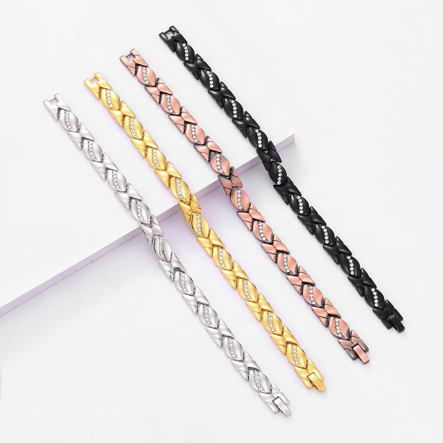 Bracciale Minimalista Magnetico Regolabile a Forma di Foglia in Lega di Zinco Placcato con Design Geometrico per Donna e Uomo