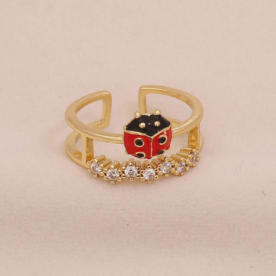 Cute Ladybug Ring in Copper with Enamel Finish for Women, Insect-Shaped Vintage-Inspired Jewelry