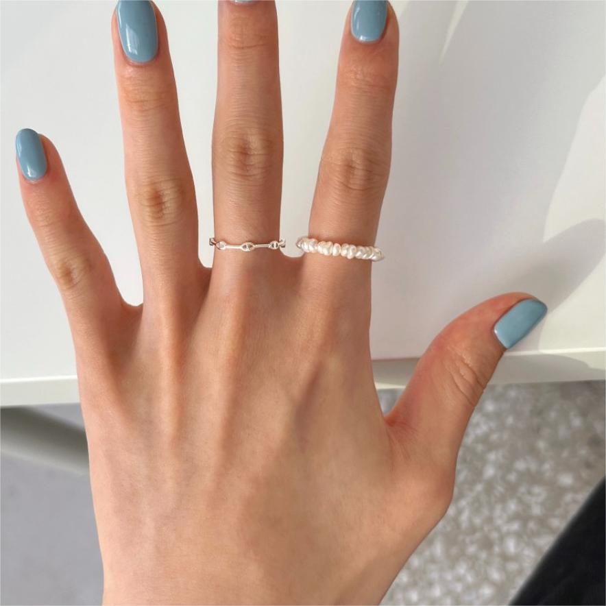 Anillo Minimalista Dulce de Plata de Ley 925 con Baño Geométrico para Mujer