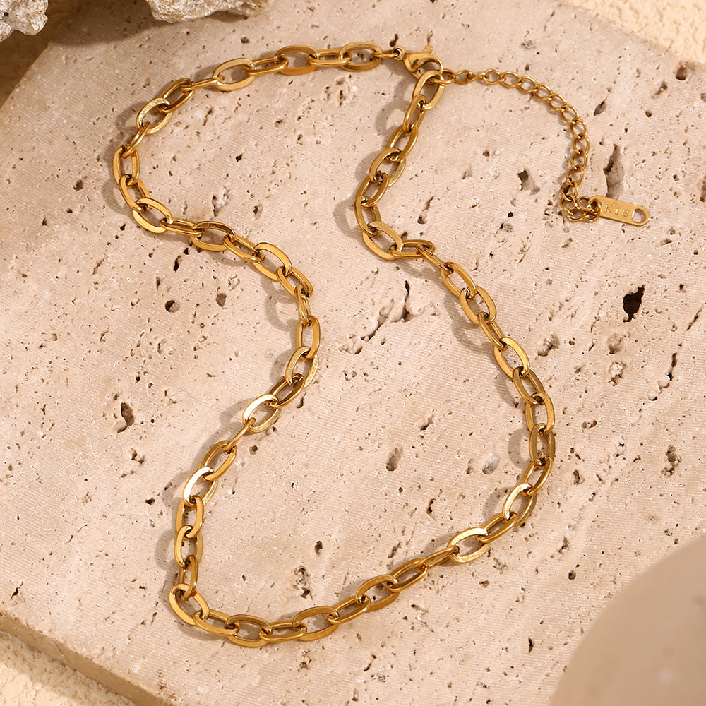 Collana con Ciondolo Geometrico Minimalista da Donna in Acciaio Inossidabile con Placcatura in Oro 18K su Catena a Maglie O