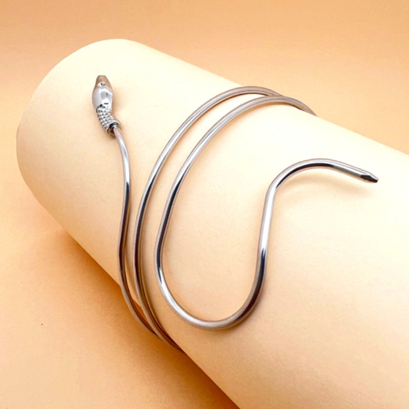 Vintage Twisted Snake Shape Alloy Plated Animal Cuff Bracelet for Women and Men