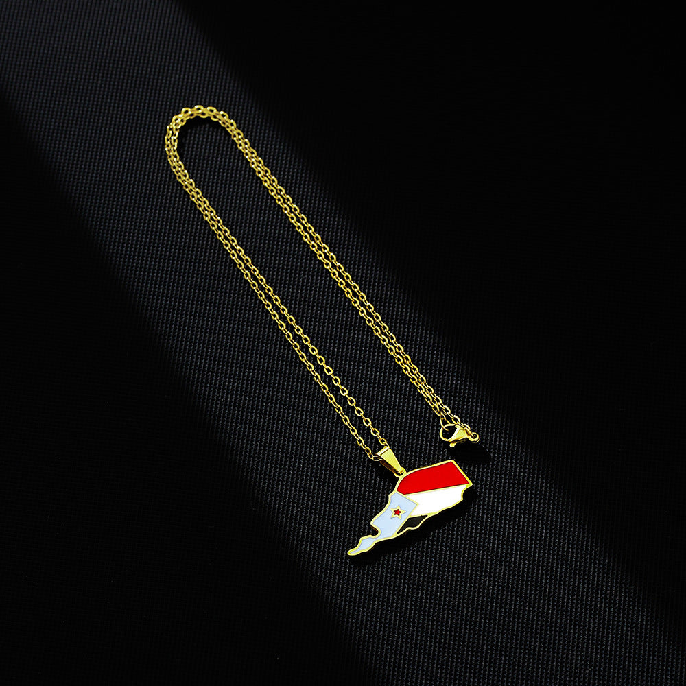 Collana con Pendente a Mappa dello Yemen Geometrica Stile Etnico in Acciaio Inossidabile con Pendente in Acciaio al Titanio e Finitura Elettroplaccata su Catena a Maglie O