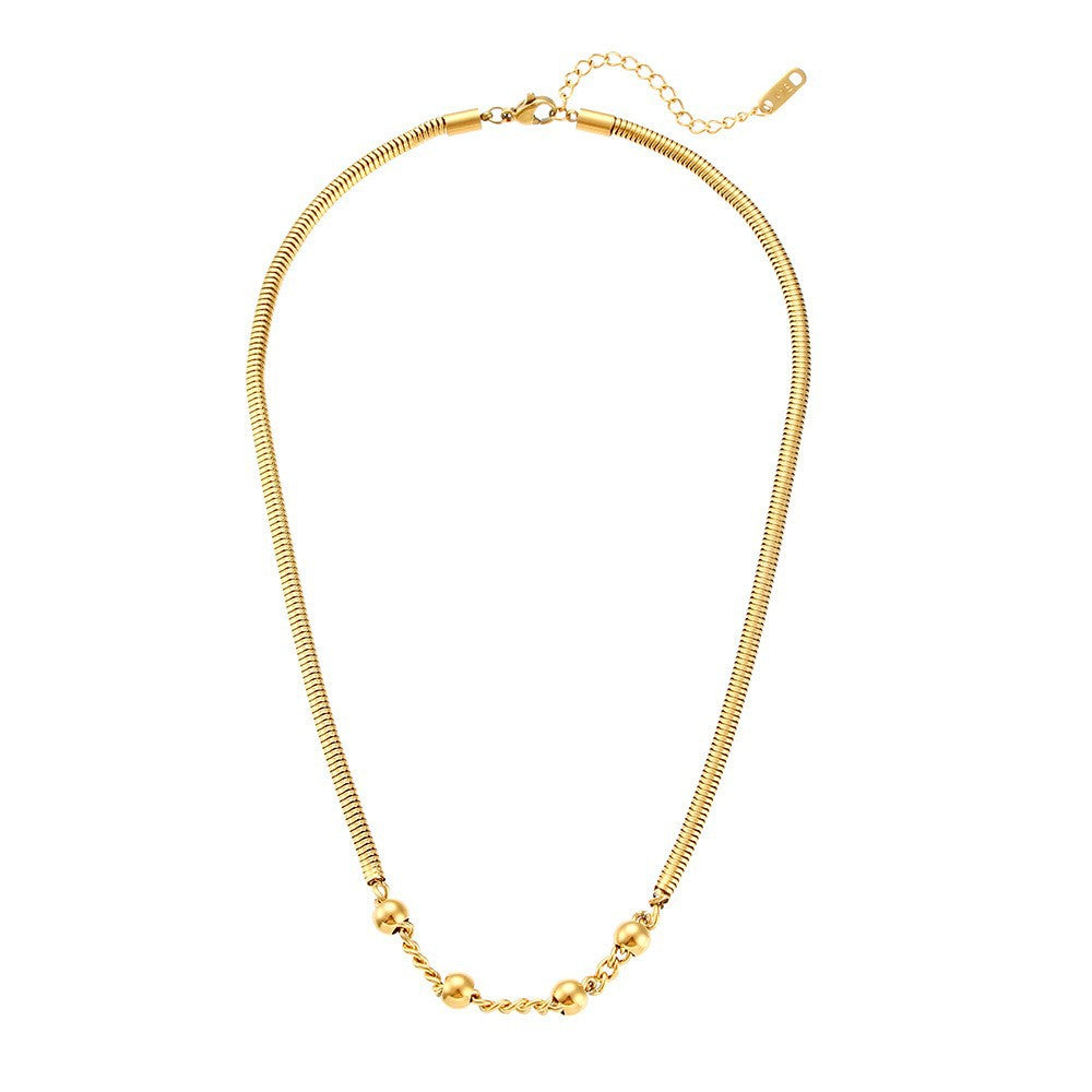 Collana da donna a pendente minimalista a mezza luna in acciaio inossidabile con placcatura in oro 18 carati e intarsio in pietra naturale