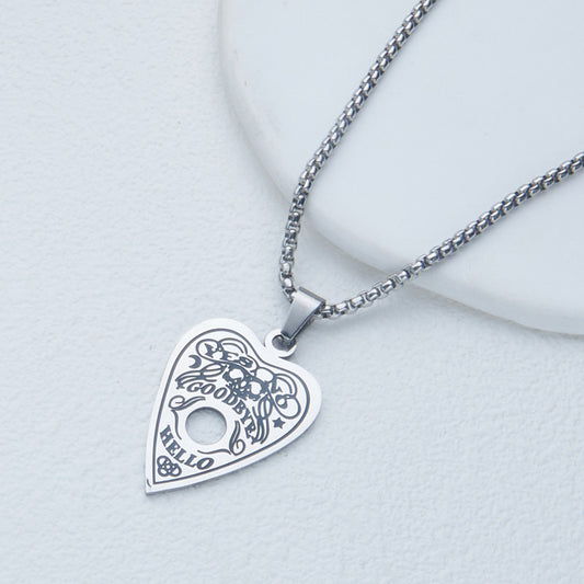 Collana Minimalista con Ciondolo a Cuore Vuoto in Acciaio Inossidabile con Finitura Galvanizzata per Uso Quotidiano Unisex