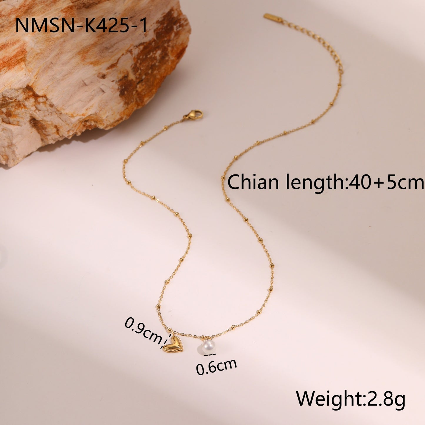Fashion OL Heart-Shaped Stainless Steel Necklace with Gold Plating for Women, Clavicle Chain with Geometric Pendant
