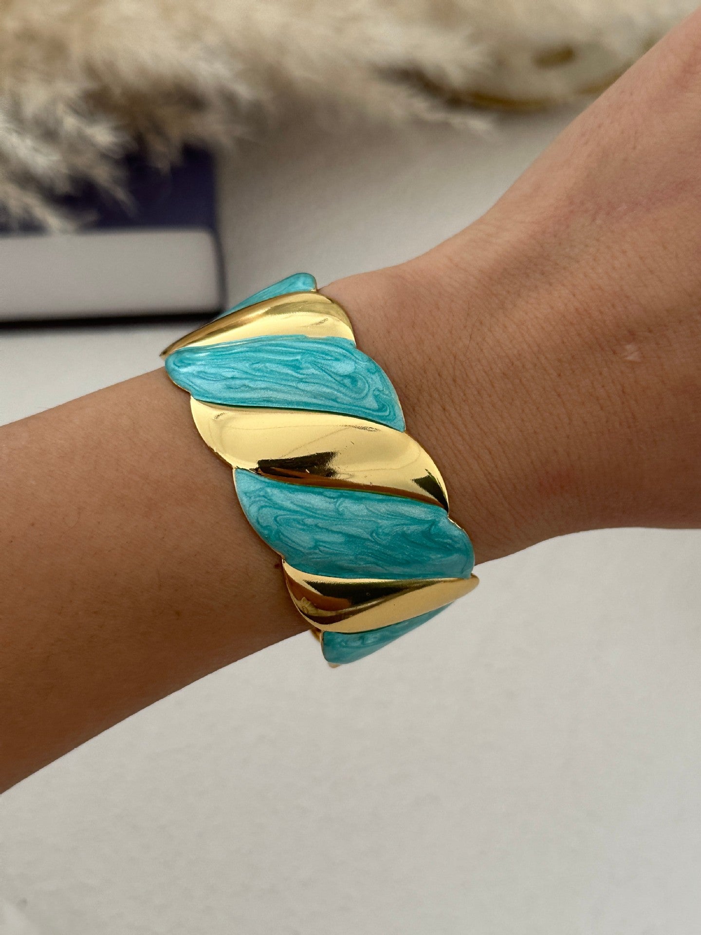 Vintage Geometric Leaf Flower Heart Star Drip Oil Stainless Steel Open Cuff Bracelet for Women