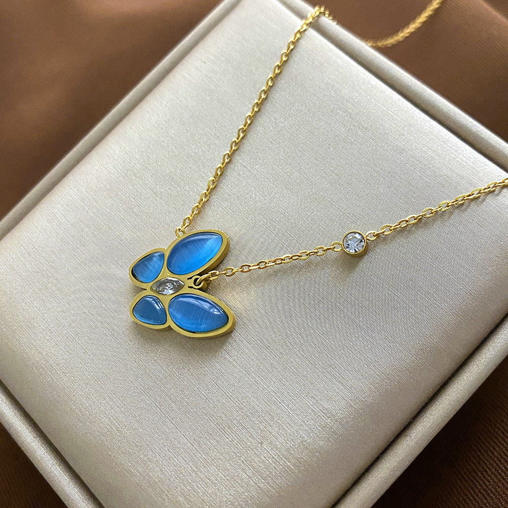 Collana da donna minimalista con pendente a forma di animale in acciaio al titanio, finitura placcata e delicata catena clavicolare