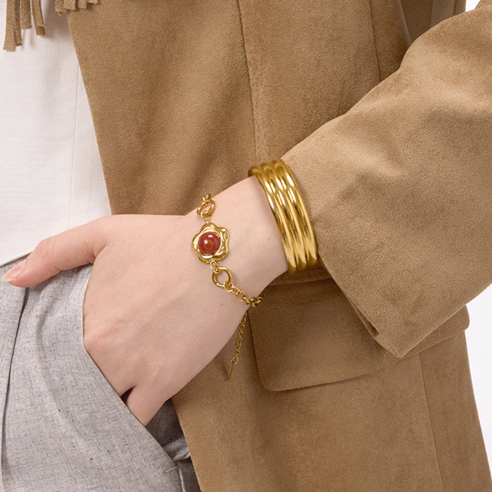 Vintage Floral and Geometric Red Agate Bracelet for Women with Electroplated Stainless Steel Luxury Design
