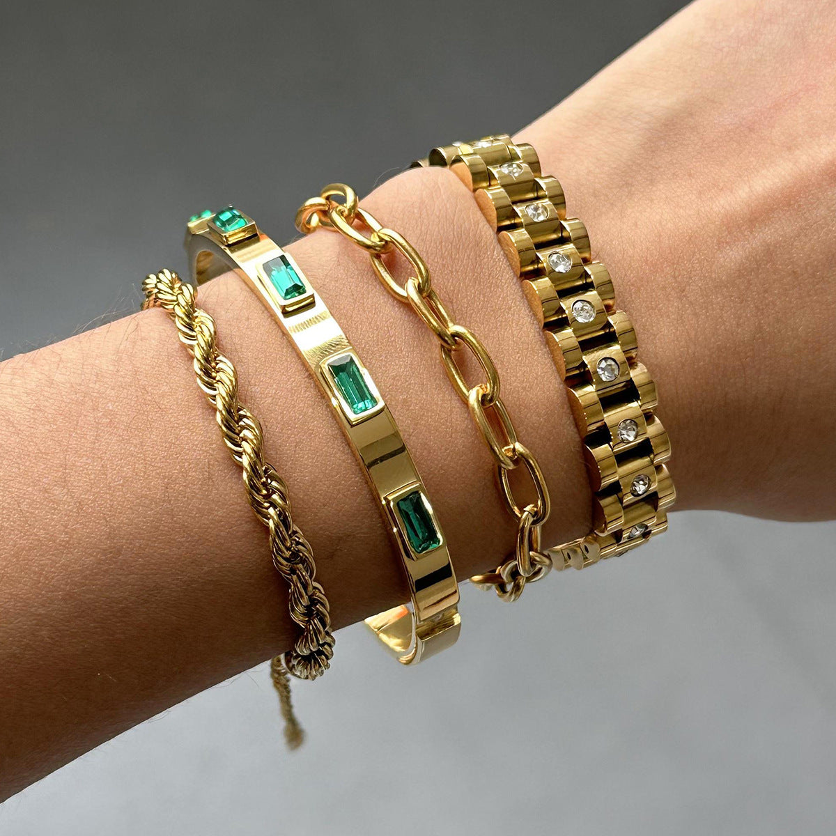 18K Gold Plated Geometric Round Stainless Steel Cubic Zirconia Bracelet for Women