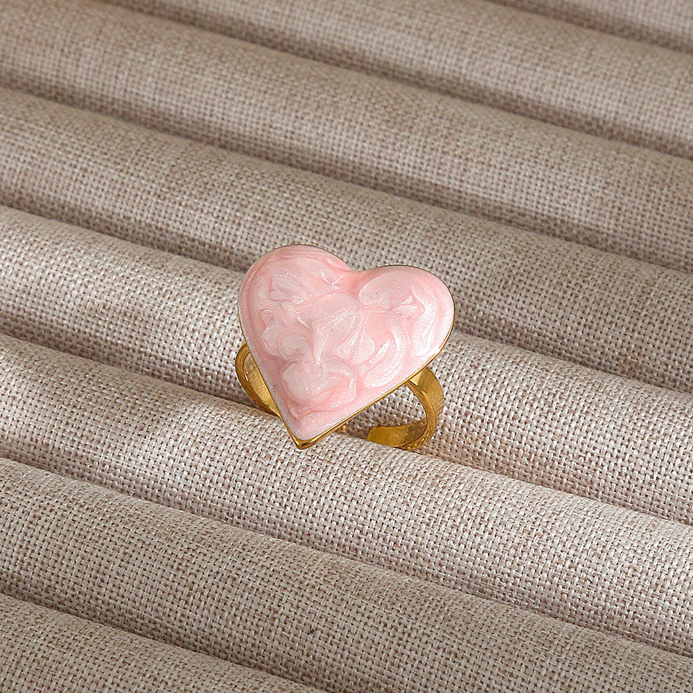 Anillo Ajustable de Acero de Titanio con Forma de Corazón Minimalista para Mujer con Acabado Chapado, Diseño Elegante y Versátil