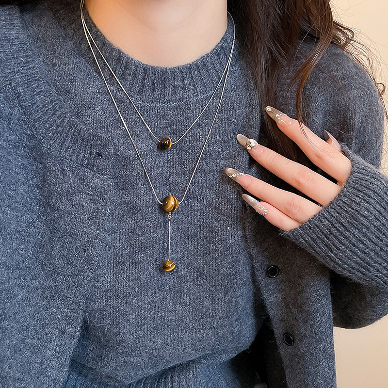 Collana con ciondolo geometrico minimalista in rame placcato da donna, catena maglione di lusso leggera