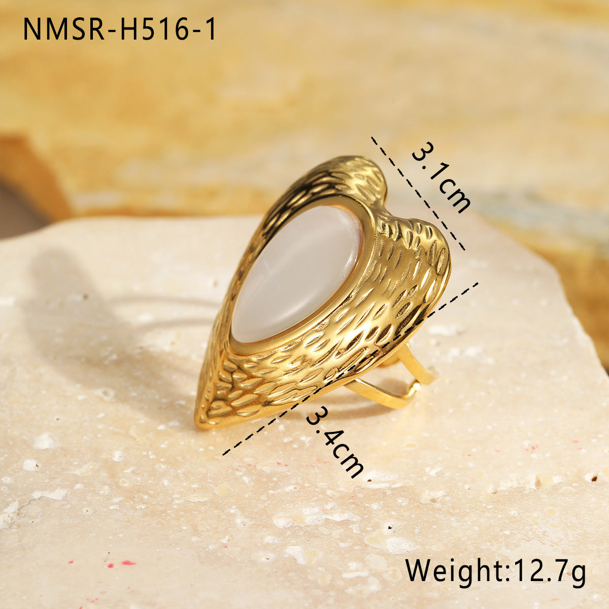 Luxury Vintage Oversized Heart-Shaped Titanium Steel Ring with Cat's Eye Stone Inlay and Gold Plating for Women