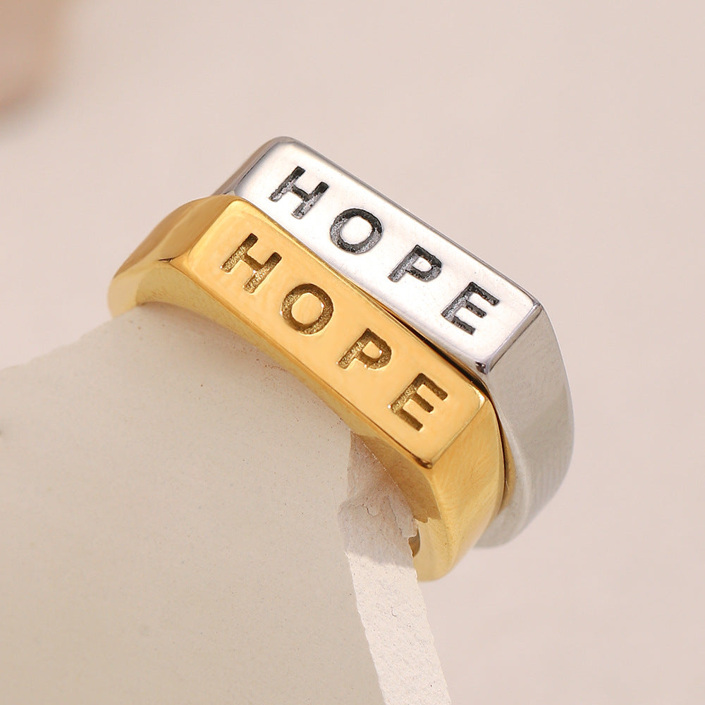 Anello da donna minimalista in acciaio inossidabile a forma di lettera con placcatura in oro 18K