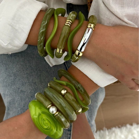 Conjunto de pulseras minimalistas vintage con goteo geométrico de aceite acrílico de bambú