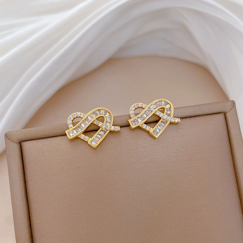 Parure di collana e orecchini da donna di lusso in acciaio al titanio con strass a cuore geometrico