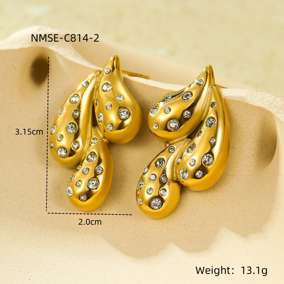 Orecchini a perno da donna alla moda in acciaio al titanio a forma di goccia d'acqua con intarsio in zircone, in acciaio inossidabile galvanizzato