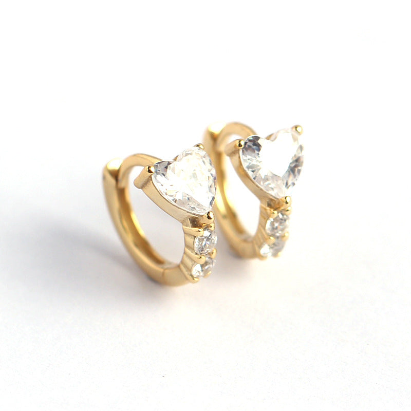 Sweet Minimalist Heart-Shaped S925 Sterling Silver Stud Earrings with Cubic Zirconia Inlay