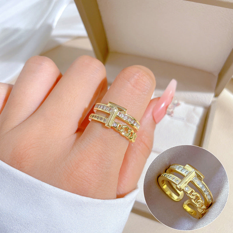 Minimalist Sweet Geometric Round Brass Plated Rhinestone Ring for Women and Men