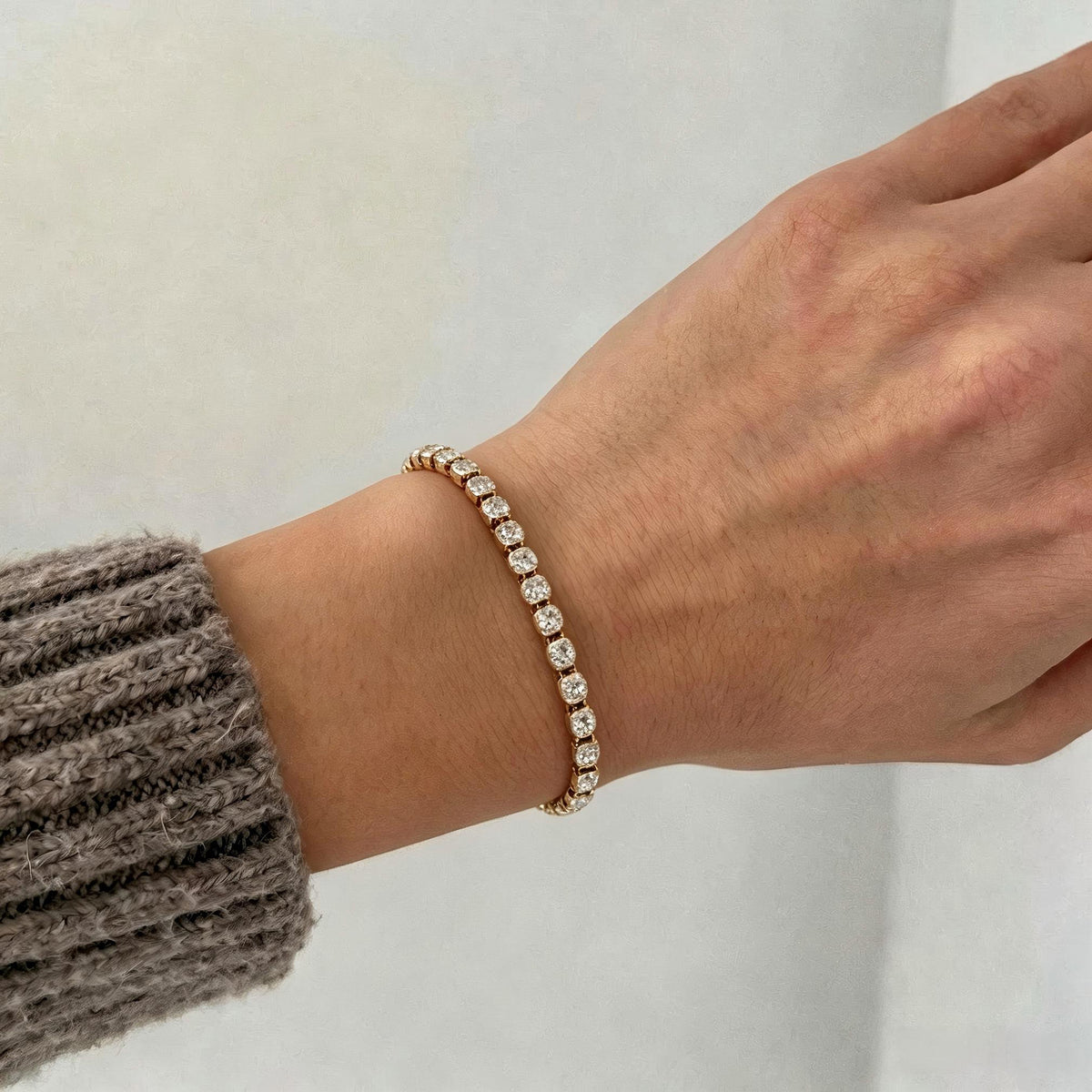 Elegant Geometric Teardrop Rhinestone PVD Stainless Steel Bracelet for Women