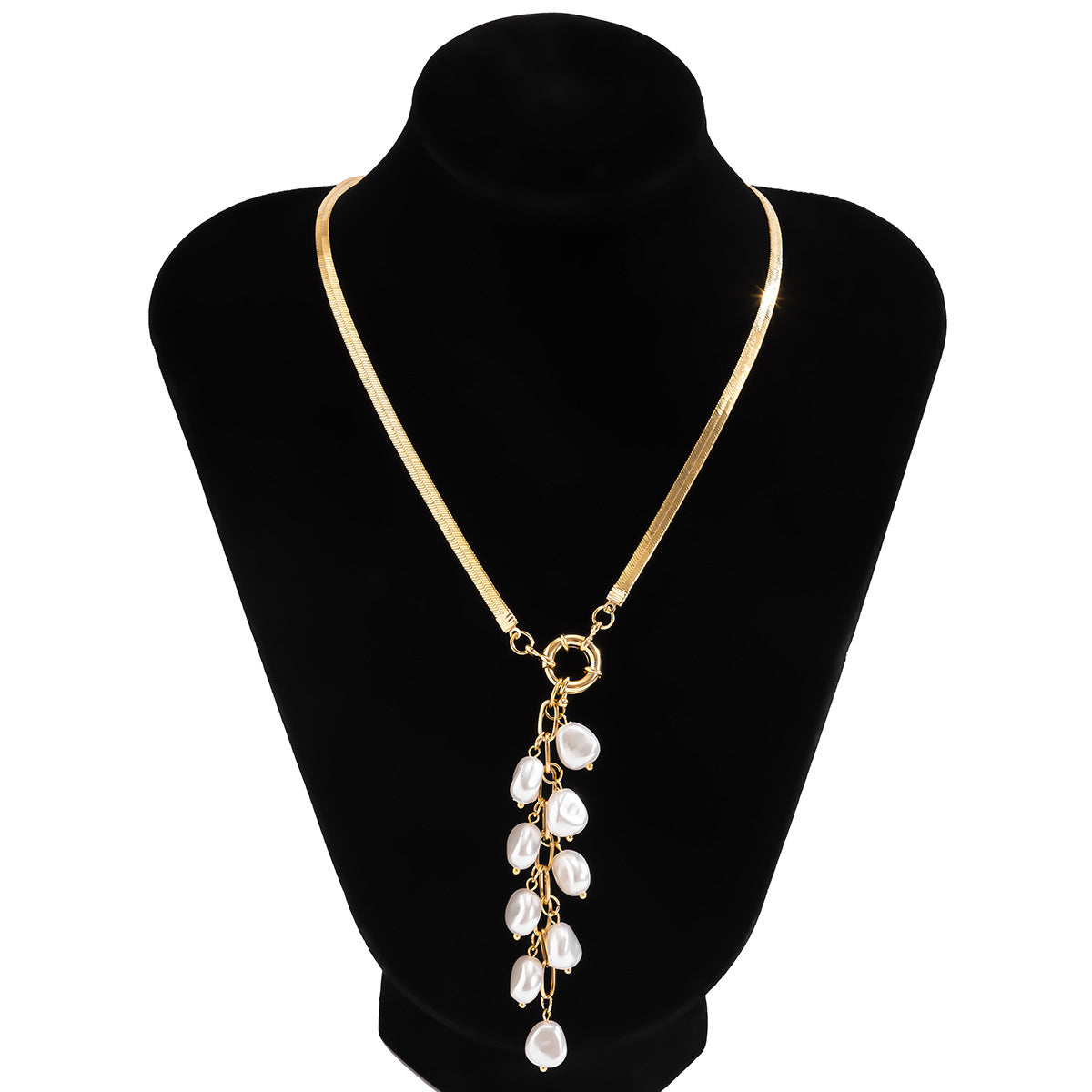 Collana pendente geometrica vintage da donna con perla finta a goccia e nappine su catena a serpente con finitura in metallo galvanizzato