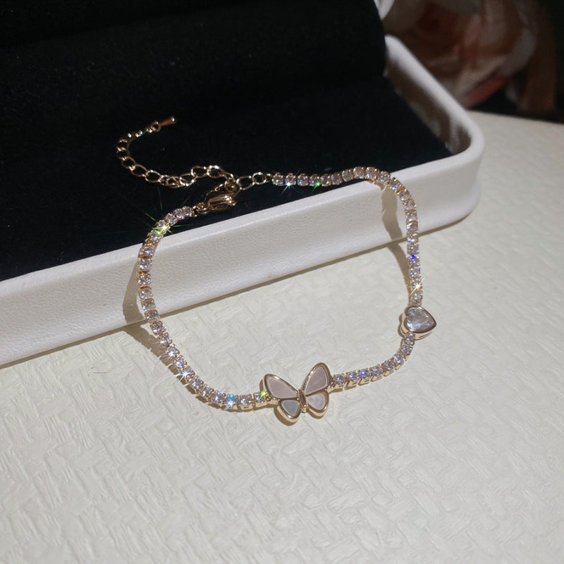 Luxury Elegant Geometric Round Cubic Zirconia Inlaid Brass Bracelet for Women