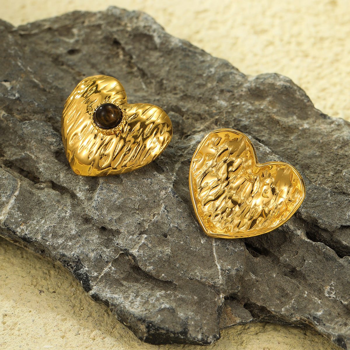 Pendientes de Acero de Titanio con Forma de Corazón Estilo Vintage con Incrustaciones de Piedra Natural y Baño de Oro de 18K