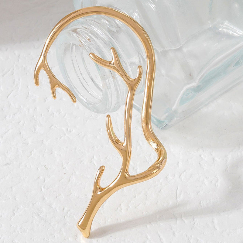 Vintage Geometric Deer Antler Hoop Earrings for Women Alloy Electroplated Fashion Ear Cuffs with Hollow Design