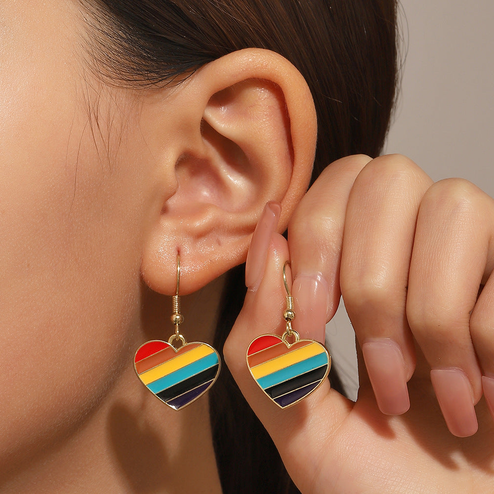 Orecchini da donna in lega con cuore arcobaleno minimalista a strisce effetto olio a goccia