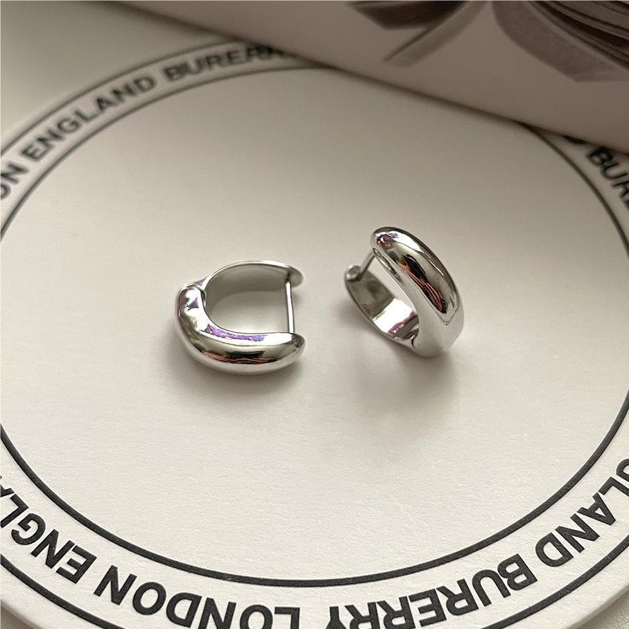 Pendientes de Aro Minimalistas de Plata de Ley 925 Bañados en Plata con Formas Geométricas, Letras y Números para Mujer