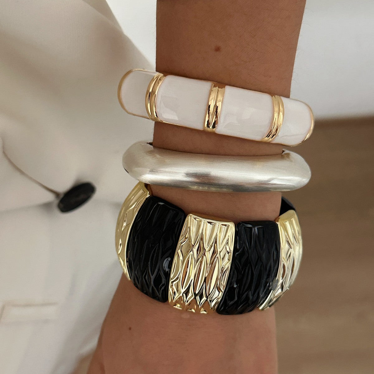 Vintage Geometric Enamel Plated Alloy Bracelet for Women