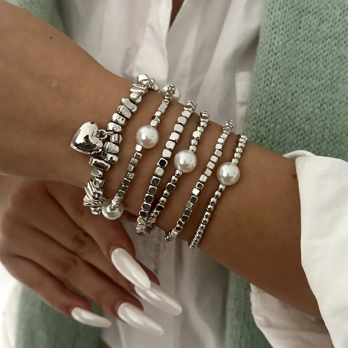 Sweet Streetwear Heart Geometric Acrylic Plated Bracelet with Pearl Inlay