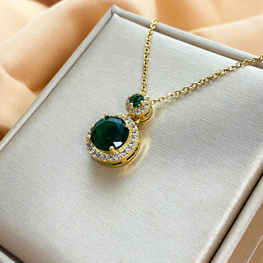 Collana Minimalista da Donna in Acciaio al Titanio a Goccia con Finitura Elettroplaccata e Catena a Maglie O