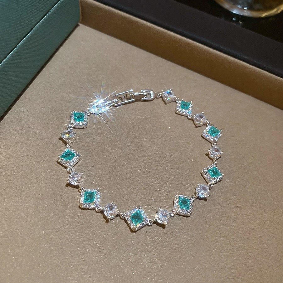 Luxury Elegant Brass Plated Crystal Cubic Zirconia Beaded Bracelet for Women