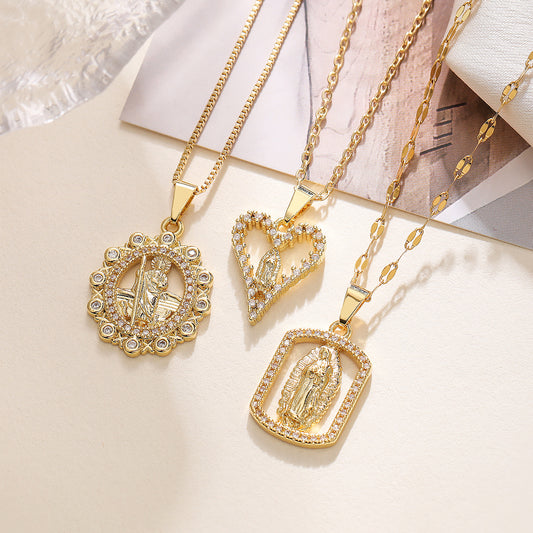 Collar con Colgante Geométrico Minimalista María para Mujer en Cobre con Baño de Oro de 18K y Detalles de Circonita