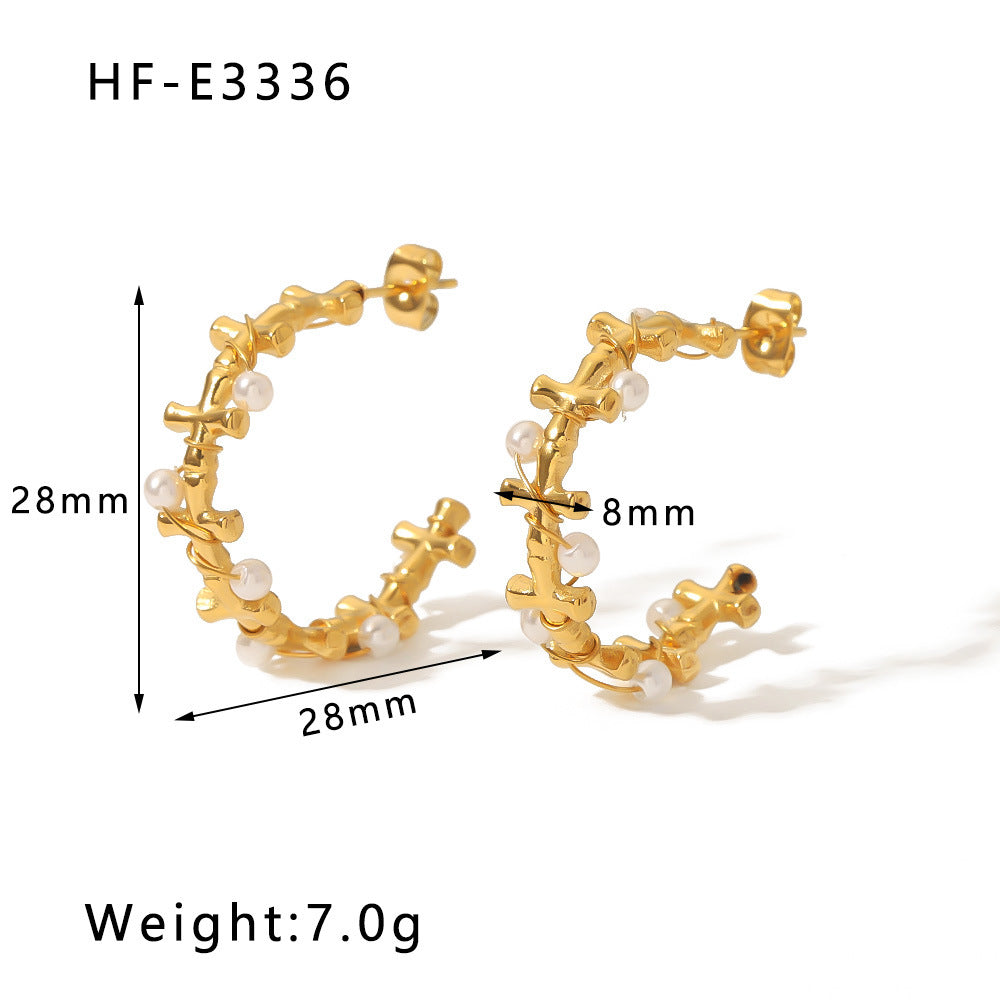 Orecchini Pendenti Minimalisti a Forma di Cuore, Stella, Foglia o Geometrica in Acciaio Inox con Placcatura in Oro 18K e Intarsi di Zirconi